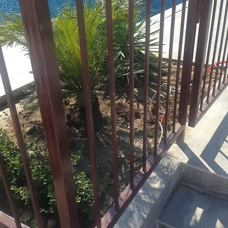 Chill Out ゲストハウス 3*