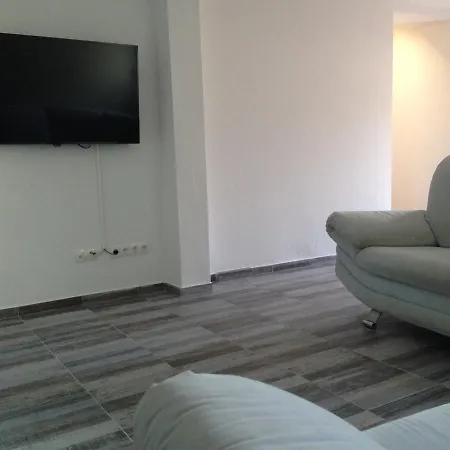 Гостьовий будинок Chill Out 3*